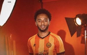 Mercato : le capitaine du Cap-Vert Ryan Mendes signe au RS Berkane
