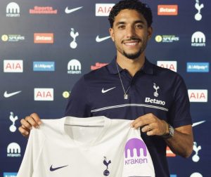 Mercato : Omar Marmoush pose ses valises à Tottenham