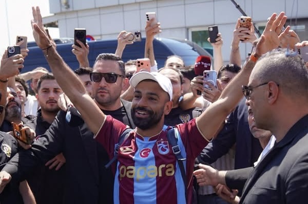 Mercato : accueil grandiose à Istanbul  pour Mohamed Salah