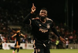 Tolu Arokodare ajax