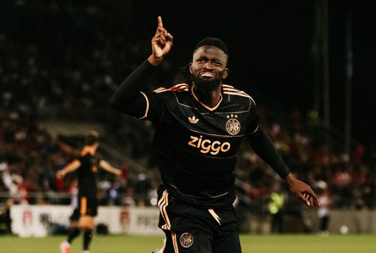 Tolu Arokodare ajax