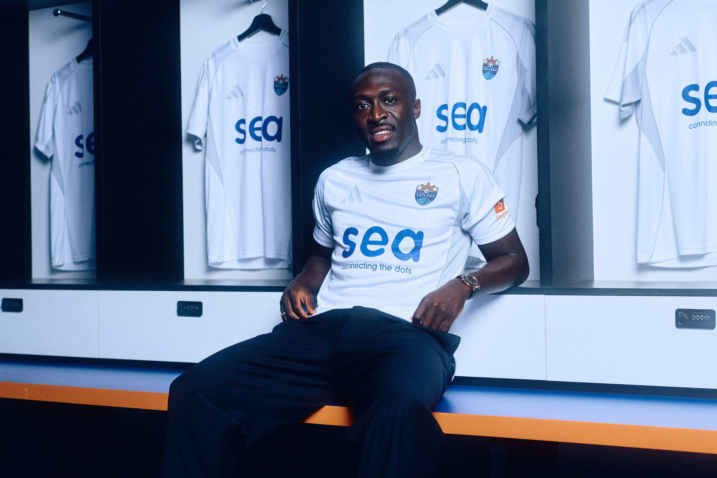 Bobby Adekanye Singapour Lion City 