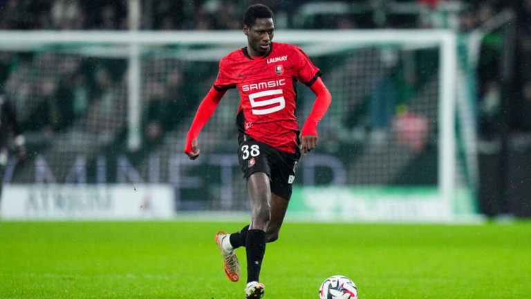 Rennes : Strasbourg pense à Djaoui Cissé pour renforcer son milieu