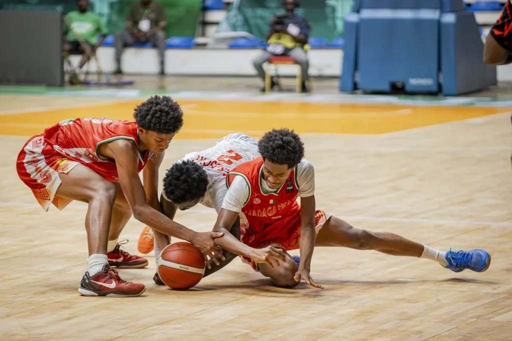 Le classement dans les groupes A et B de l'Afrobasket U18