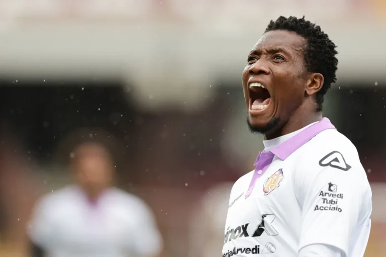 David Okereke : l&rsquo;attaquant nigerian signe à Benevento