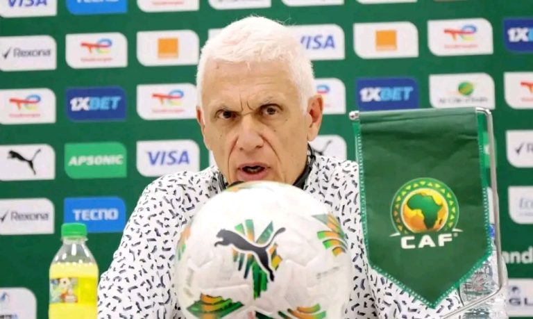 Éliminatoires CAN 2027 : Hubert Velud dévoile sa liste avec les Comores