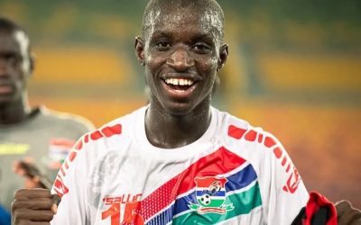 Adama Jeng : le crack gambien de 15 ans rend fou les géants d&rsquo;Europe dont Chelsea et le Bayern