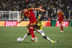 Ligue des champions UEFA : Fenerbahçe et As Roma se quittent sur un match nul