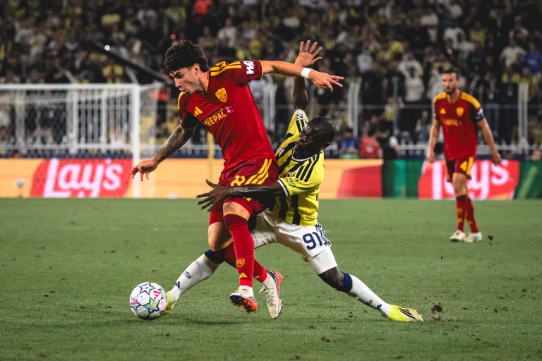 Ligue des champions UEFA : Fenerbahçe et As Roma se quittent sur un match nul
