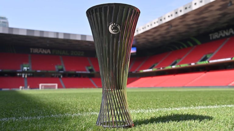 Football : L&rsquo;UEFA attribue les finales 2028 et 2029 de la Conference League à Turin et Budapest