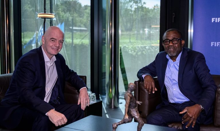 FECOFA : Veron Mosengo-Omba reçu par Gianni Infantino à Zurich