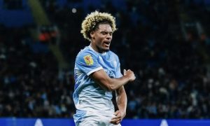 Angleterre : Floyd Samba, la pépite aux origines congolaises qui enflamme Manchester City !