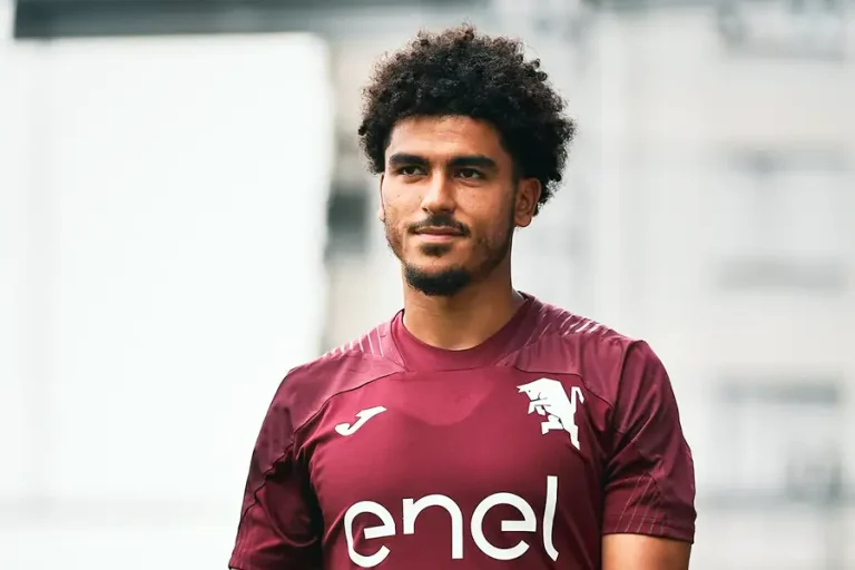 Zakaria Aboukhlal : Le Marocain va retrouver la Ligue 1 sous le maillot d’Auxerre