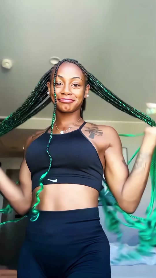 Sha'Carri Richardson — The Comeback Queen of the Track !