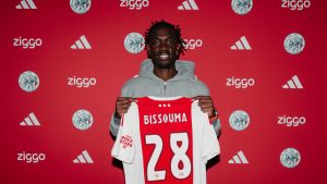Mercato : Yves Bissouma s’engage officiellement avec l’Ajax Amsterdam