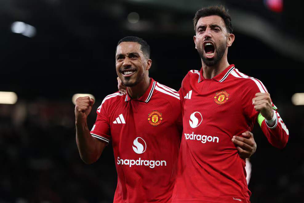 Manchester United mène devant Sabah à la mi-temps, en Ligue des champions UEFA