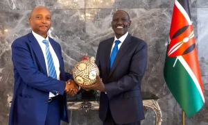 CAN 2027 : William Ruto réaffirme l’engagement du Kenya à Patrice Motsepe