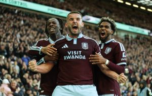 ASTON Villa Fener