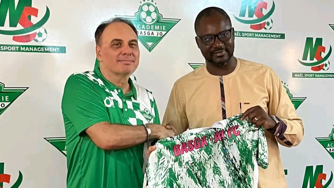 Football burkinabè : l’Académie Basga Jo mise sur l’expérience de Darko Janacković