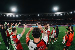 Ligue des Champions UEFA : Feyenoord reçoit Côme pour se relancer !