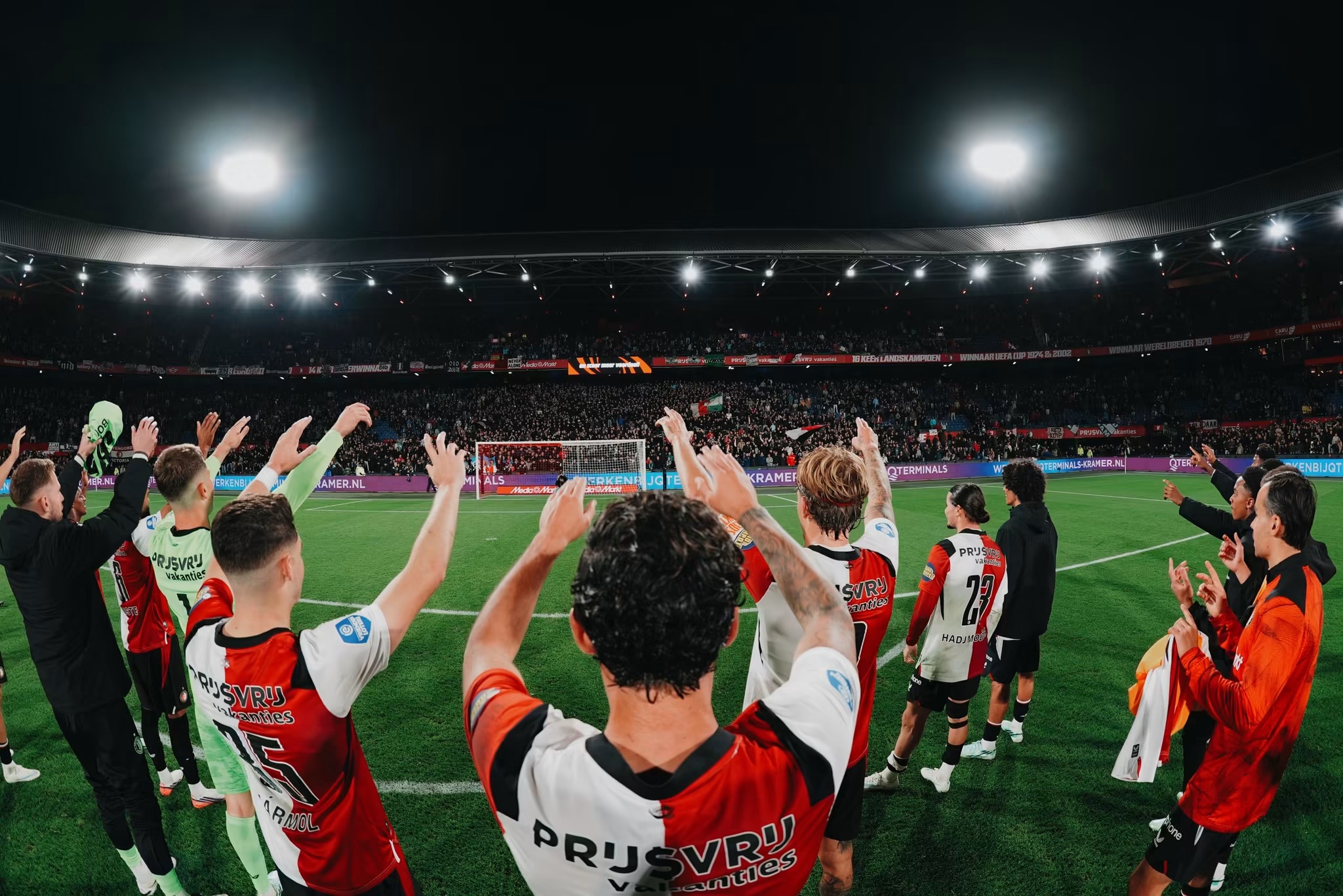 Ligue des Champions UEFA : Feyenoord reçoit Côme pour se relancer !