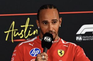 Formule 1 : Sir Lewis Hamilton hausse le ton et lance un vibrant appel à « libérer le Congo »
