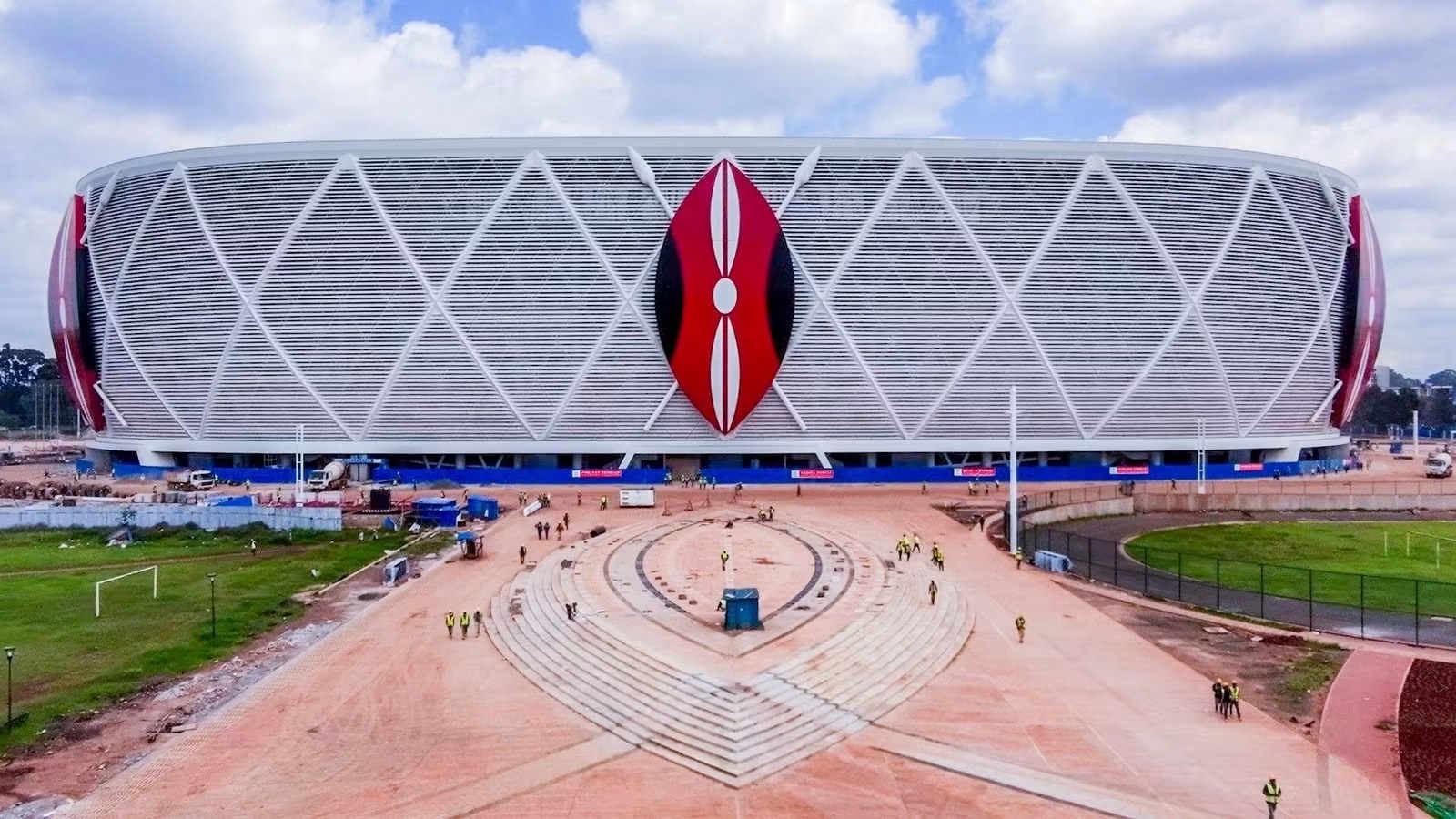 Kenya : un nouveau stade de 60 000 places inauguré avec un choc Bayern – Ajax !