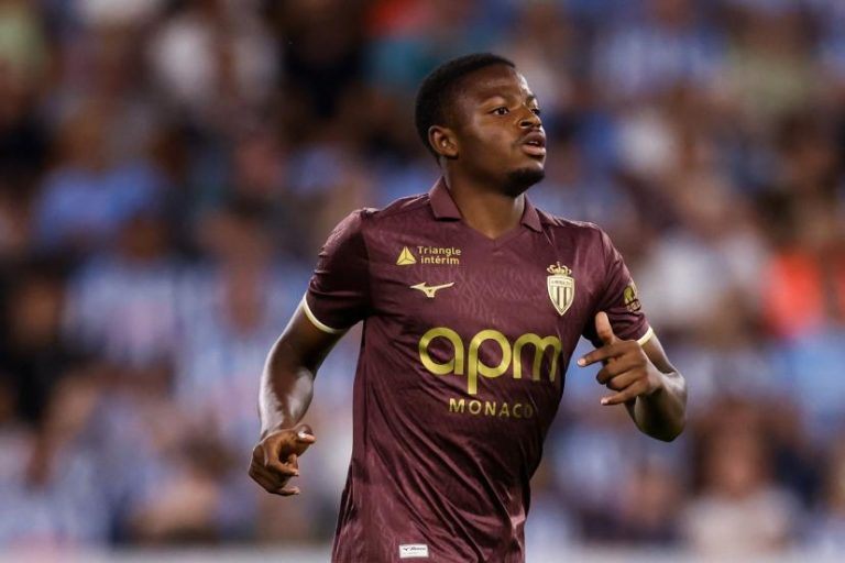 AS Monaco : Oumar Konaté prêté à Laval sans option d’achat