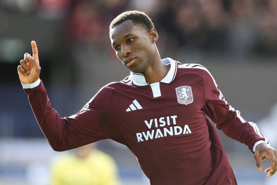 Aston Villa: Nicolas Jackson scores his third goal (Video)