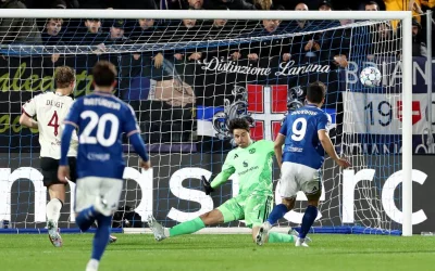 Ligue des champions UEFA : Douvikas double la mise pour Como devant Manchester United