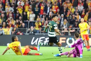 Le Sporting CP mène devant le RC Lens, à la mi-temps de la 2è journée de la Ligue des champions UEFA
