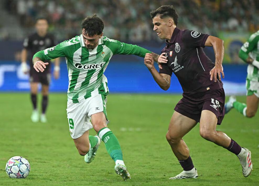 Ligue des champions UEFA : Le Real Betis et le FC Porto en bons termes à la mi-temps