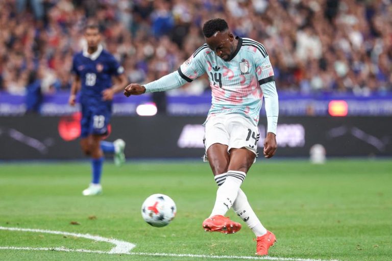 La Belgique mène devant la France à la mi-temps, en Ligue des nations