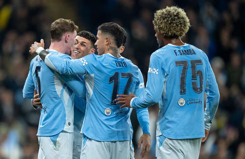 Manchester City mène devant l'AEK Athens en Ligue des champions UEFA