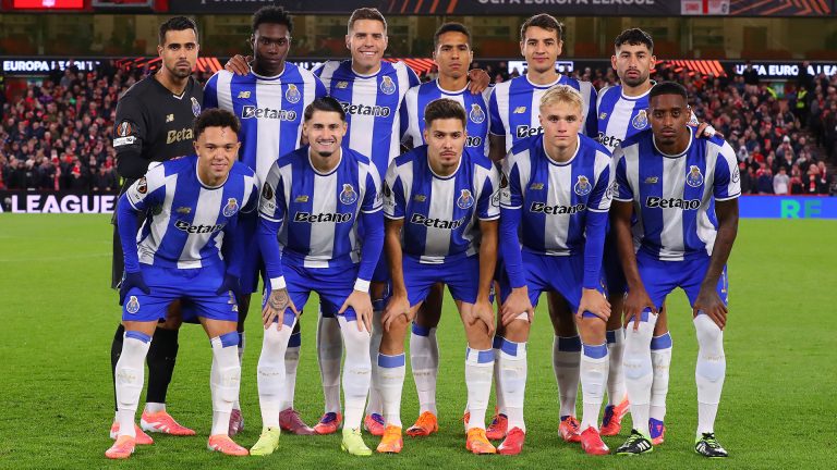 Ligue des champions UEFA : les compositions officielles de FC Porto – PSV Eindhoven